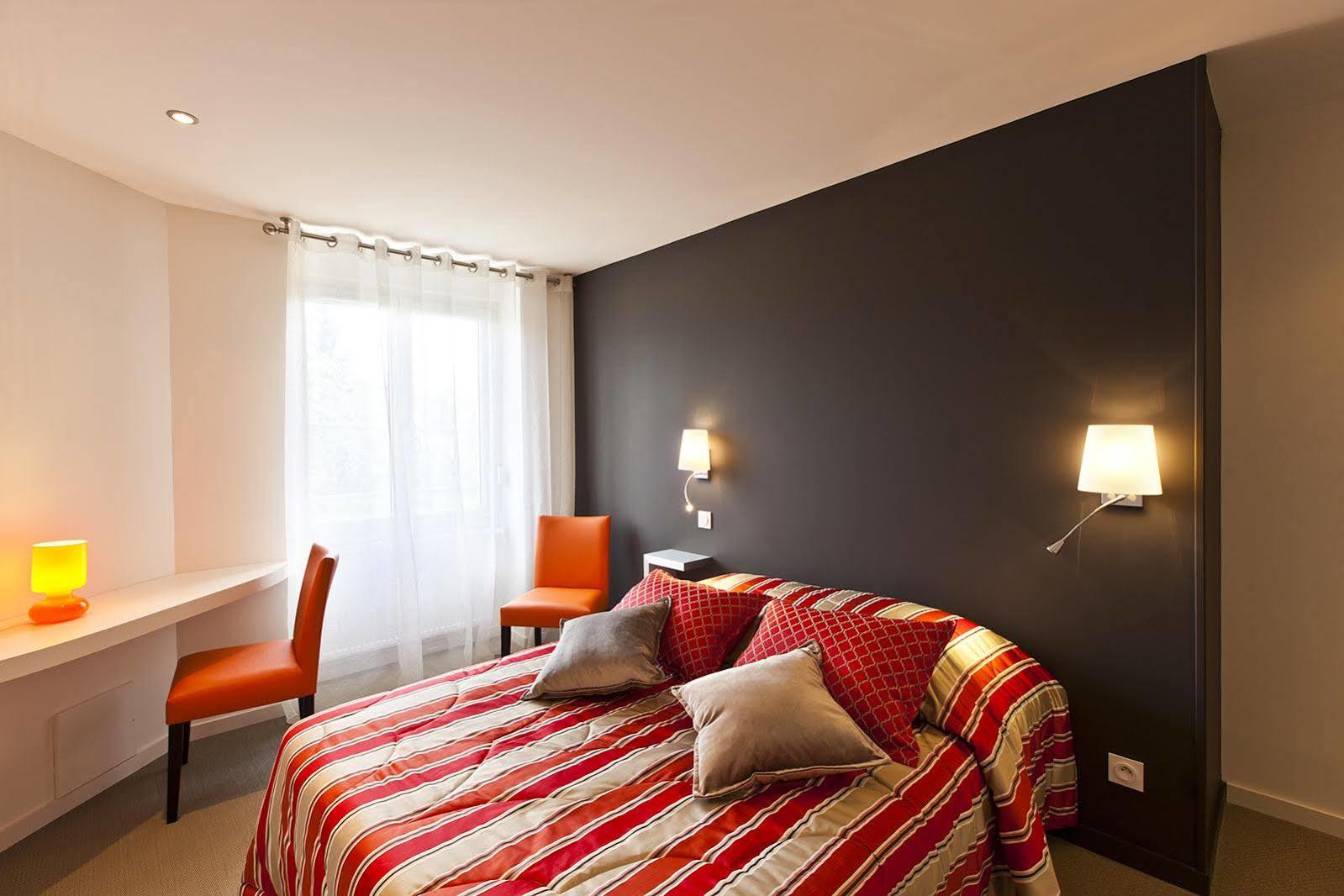 Hostellerie Saint Germain المظهر الخارجي الصورة